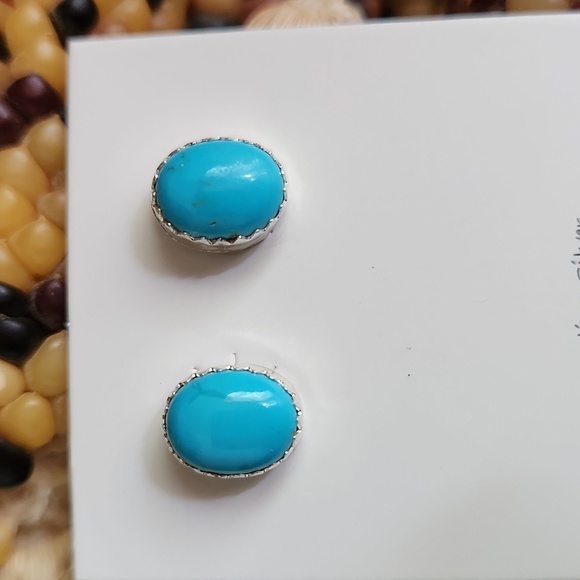 NWOT Native American Navajo Handmade Turquoise & Sterling Stud Earrings 🩵🎁 - Picture 8 of 10